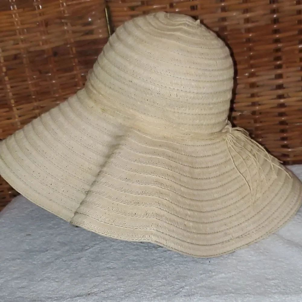 Sustainable Paper Floppy Sun Hat - Picture 4 of 6